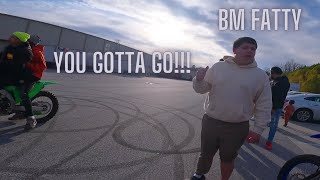 Youtuber wheelie battle! | Braap Vlogs BM Fatty pulls up to the lot