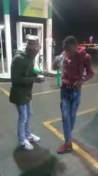 Igcokama lengezo lomfana uze kabi naye