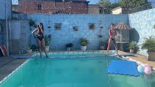 Yasmins Giant Whopper 99