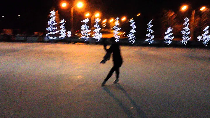 Mary Erker Skating at Steinberg.flv