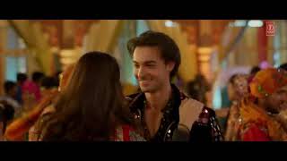 Dholida Video | Aayush Sharma | Warina H. by Delightful TV 34 views 5 years ago 3 minutes, 24 seconds