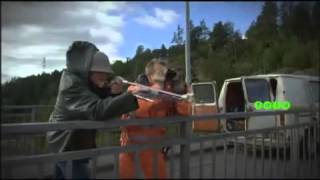 1712 Danske Film - Helt Uden Jul - Gamle Mænd I Nye Biler