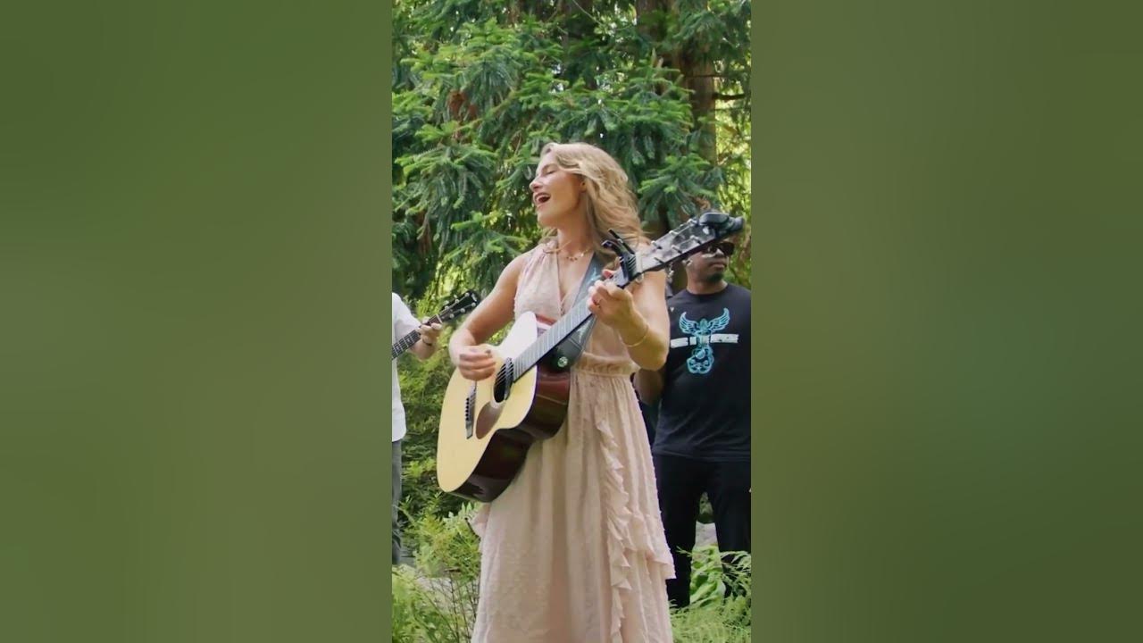 I grew up singing this song with my mom 💛🕊 #shorts #carolinejonesmusic