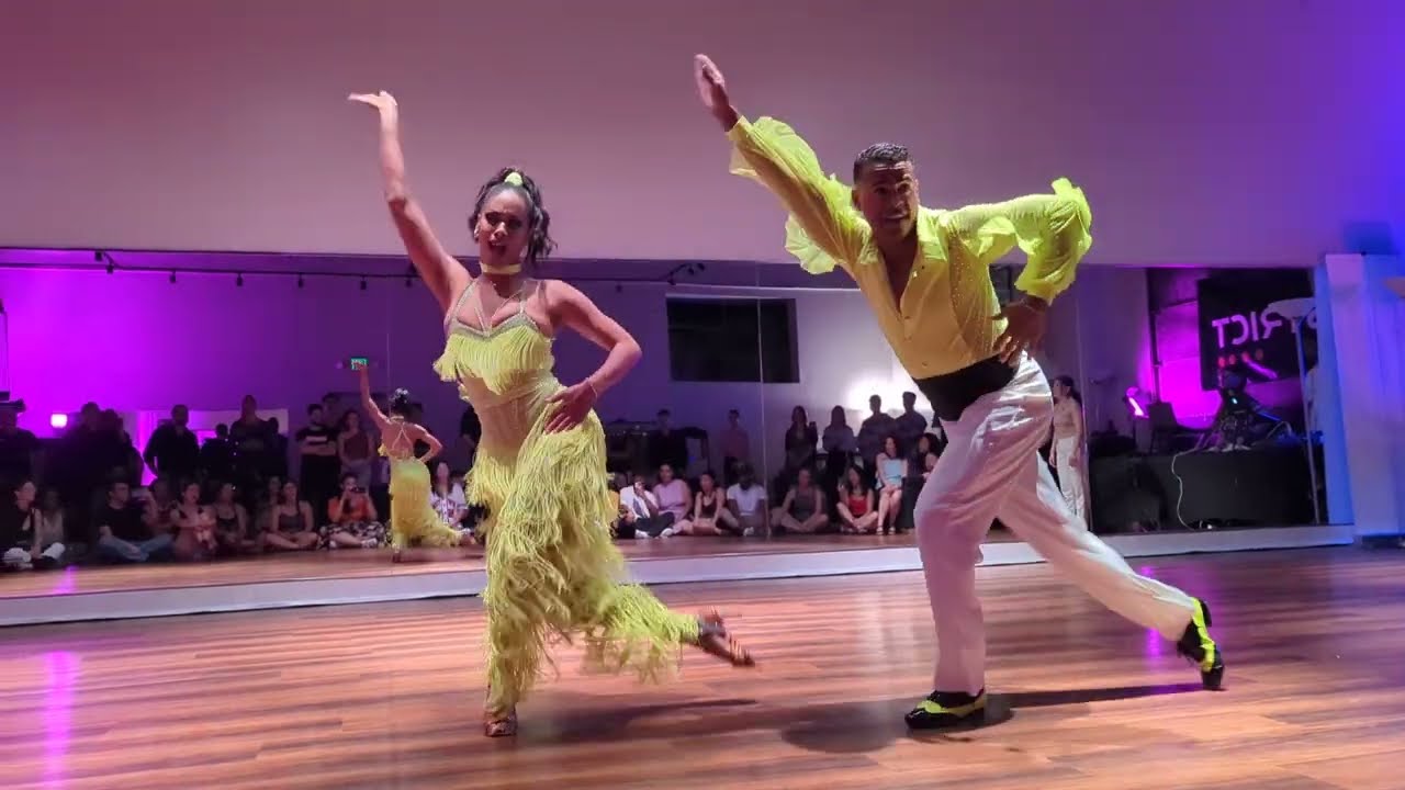 Jorge and Indira Rumba descarga show