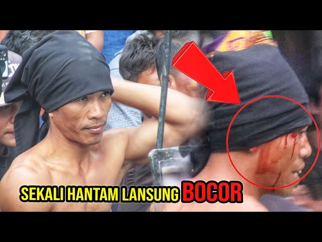 Pukulan Maut OMBAK Tenang, Lawan di Buat Bocor || Peresean Lombok class=