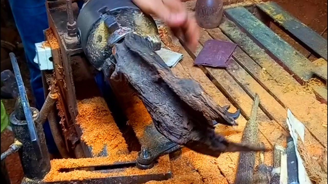 Roots and Round  Woodturning Wonders