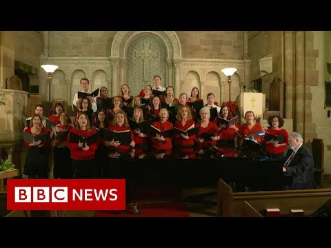 Trump impeachment inquiry sung by a Christmas choir – BBC News