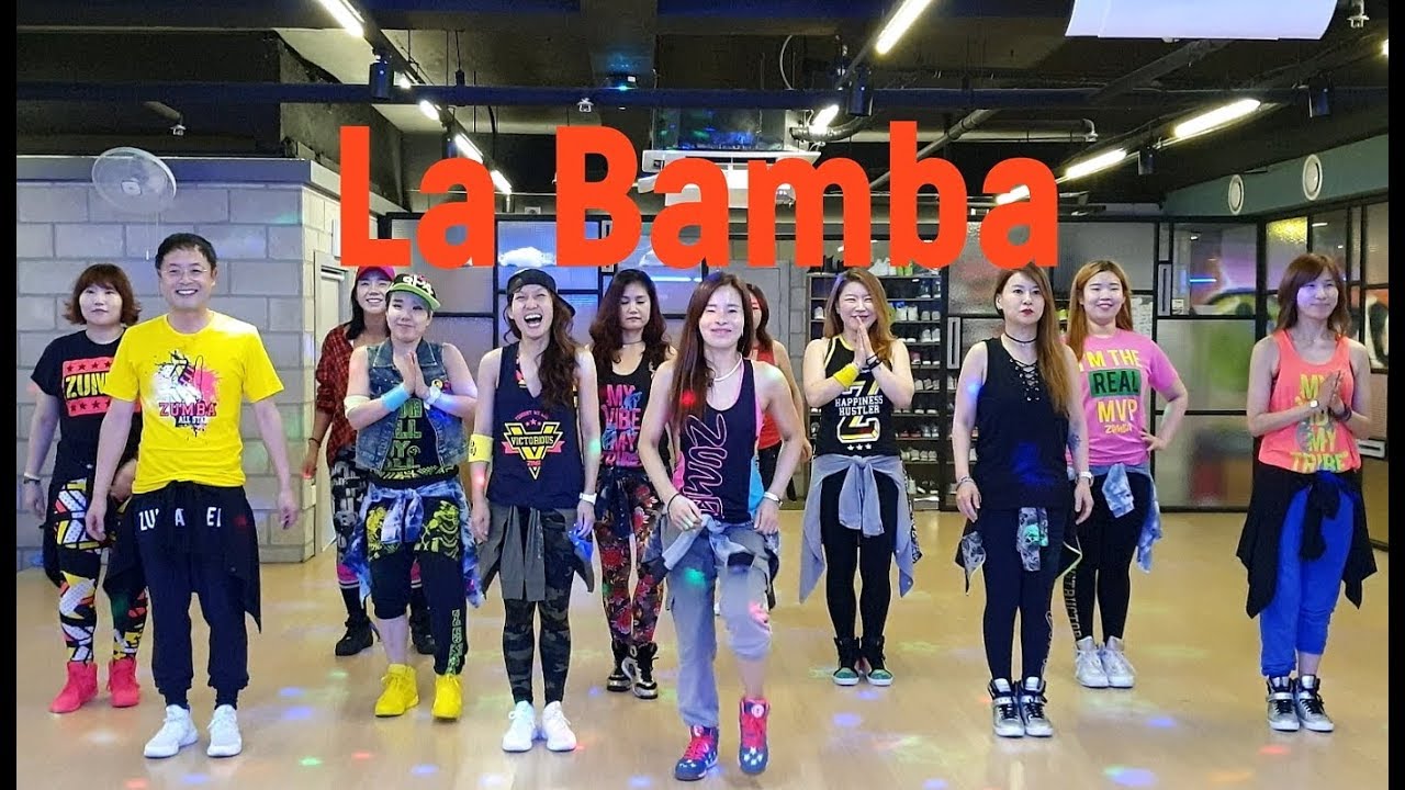 I LOVE ZUMBA / Gente de Zona - La Bamba  /  Salsa