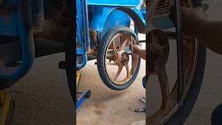 How to change tires on an ice cream trailer