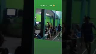 Kocak badminton lucu 'salah sasaran'