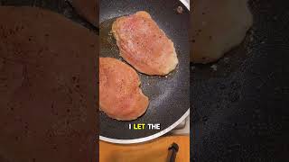 Things I learned in culinary school: pan seared chicken 🍽️| Maddie cooking #comfortfood