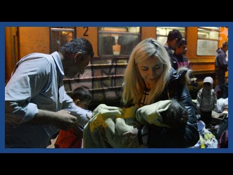 Refugee crisis in Macedonia: I quit my job in a shoe factory to help | Guardian Docs Instructional Video