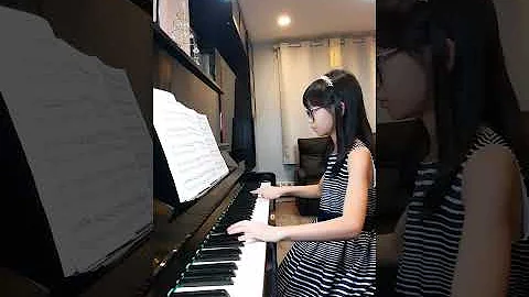 Abigail Chen play River Flows In You