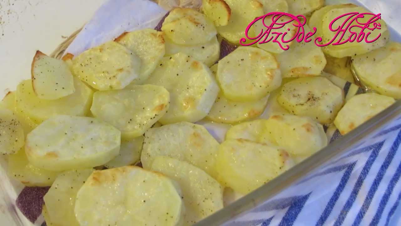 Tavada tavuklu beşamel soslu makarna tarifi Tavada tavuklu beşamel soslu makarna tarifi