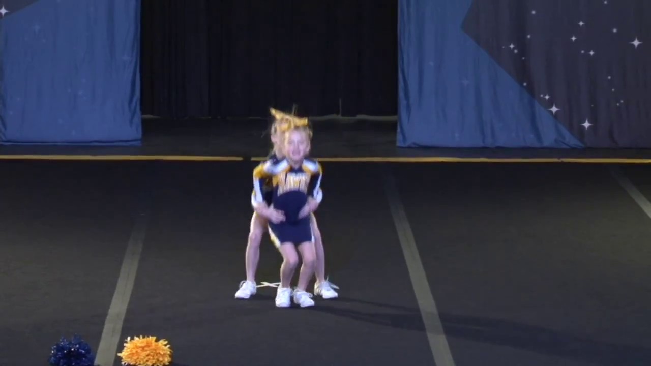 Cheerleaders Nationals Duo Routine 8 Year Old Alex And 6 Year Old Cheerleaders Nationals Duo Routine 8 Year Old Alex And 6 Year Old