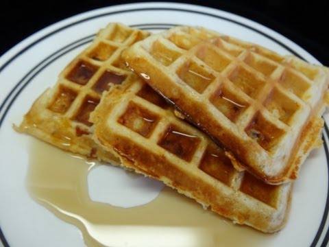 Bacon and Cheese Waffles- with yoyomax12