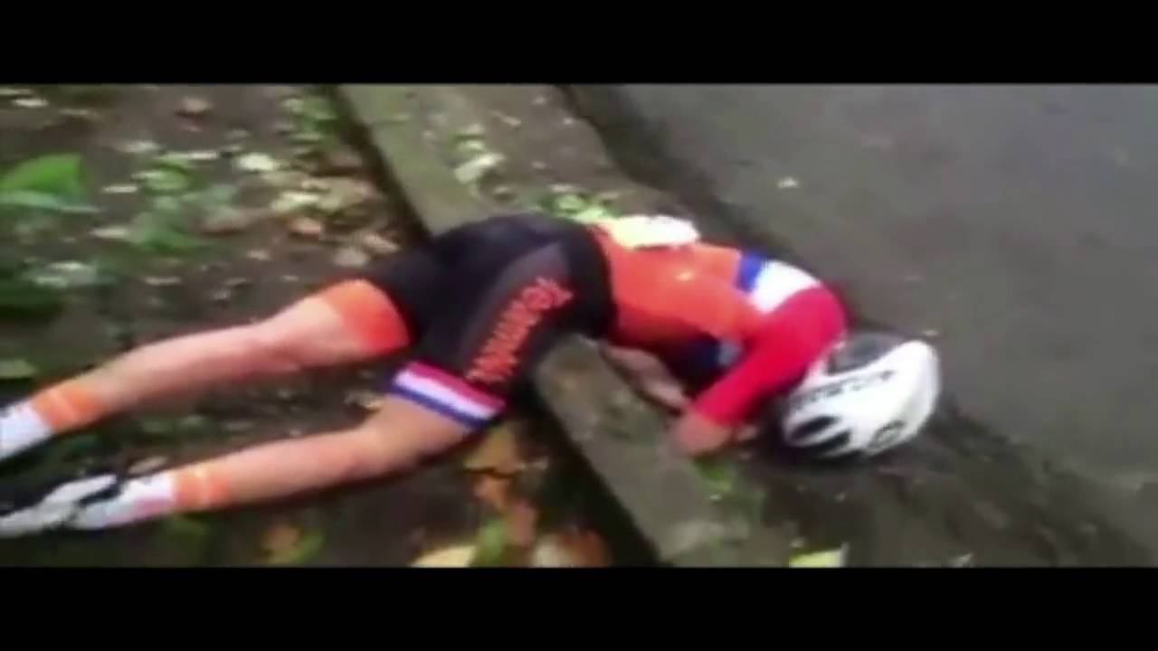 Horror crash during women cycling rio olympic 2016 YouTube