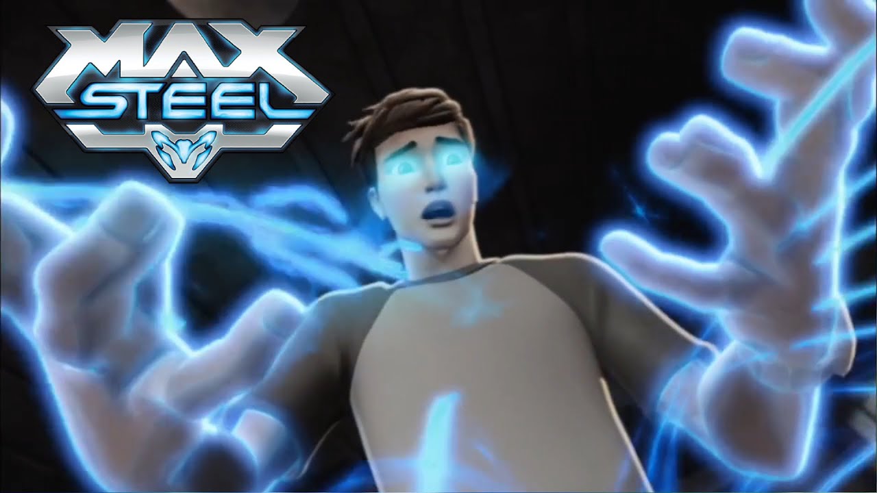 Max starts generating Turbo Energy! | Max Steel Clip (Season 1 Episode 1)