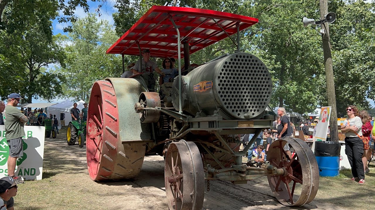 Steam day’s tractor parade 2024!!!