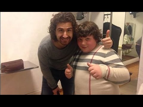 Alessandro Siani e la battuta al bimbo obeso - Sanremo 2015