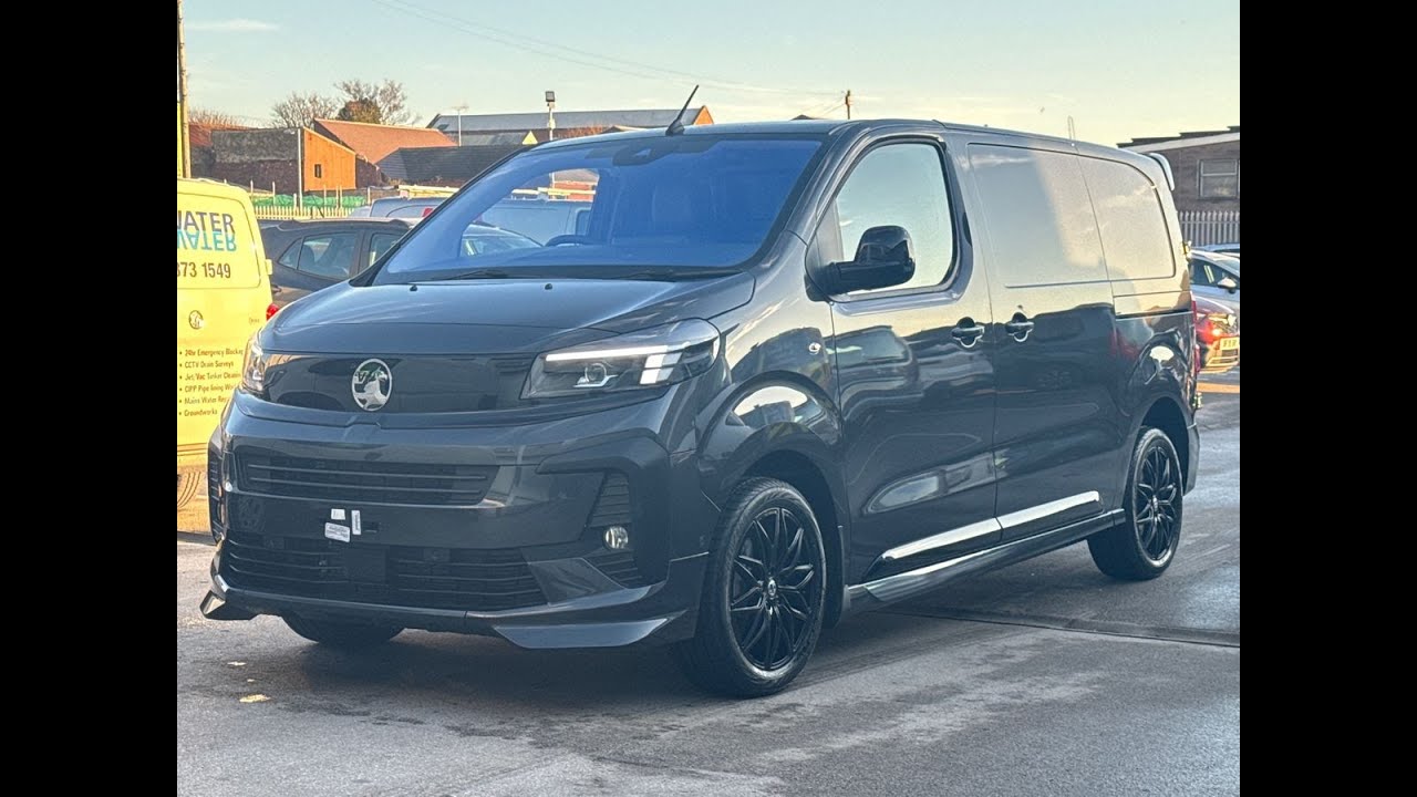 Vauxhall Vivaro 3100 2.0 180ps auto GS in Mercury Grey Batch 2 2025 review