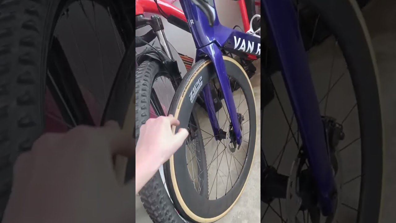 Сменил колеса на Zipp 404 