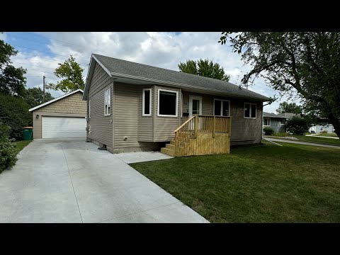 531 3rd St Ct, West Fargo, ND home video tour
