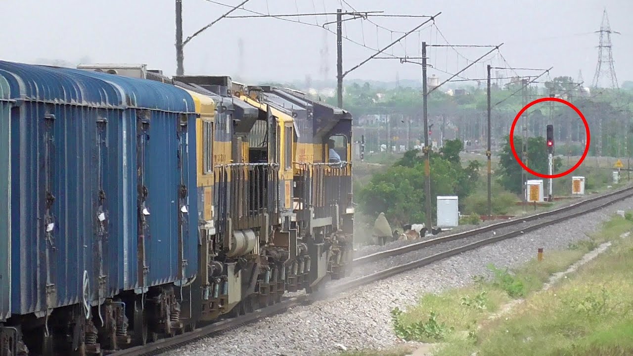 Signal Turns RED & Twin Diesels Hard Braking | Automatic Block Section Beauty Indian Railways