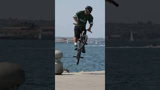 Simple, Stylish - Textbook Chad Kerley 📹 .It__ Resimi