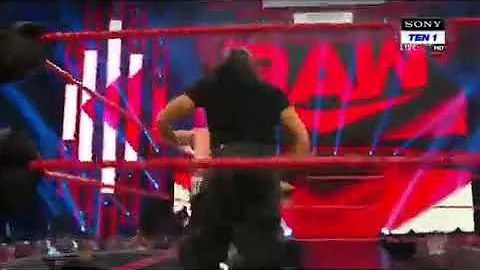 Raw_25_11_19/Matt Hardy Vs Buddy Murphy - Full Match _ WWE RAW 25 Nobiembre 2019