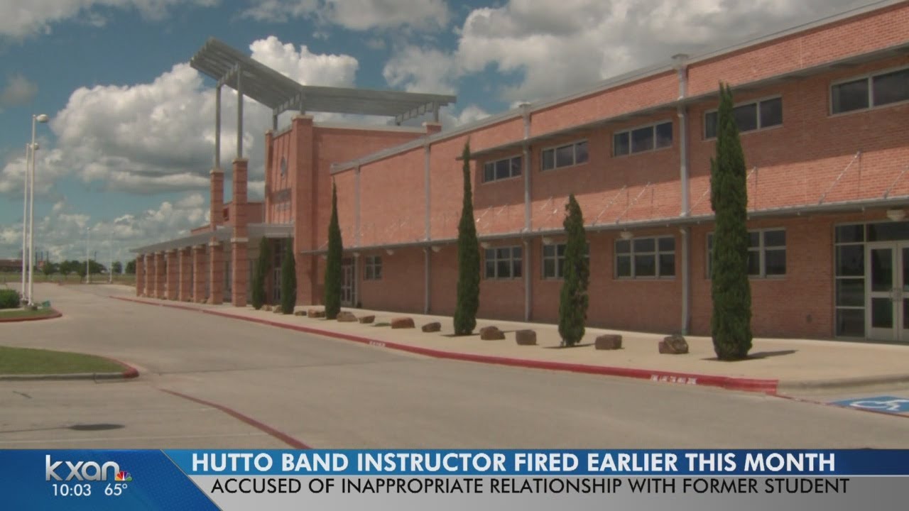 Vista Ridge HS assistant band director quits after student relationship claim