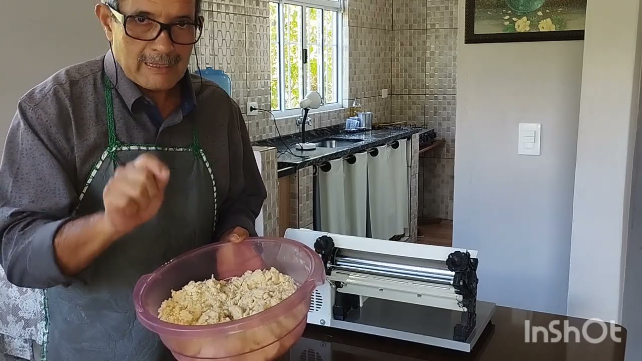 Pastel de feira, umidade e espessura da massa faz a diferença.