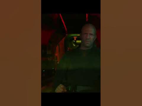 Мег 2 - Стейтем аквалангіст #оглядифільмів #movie #мег - YouTube
