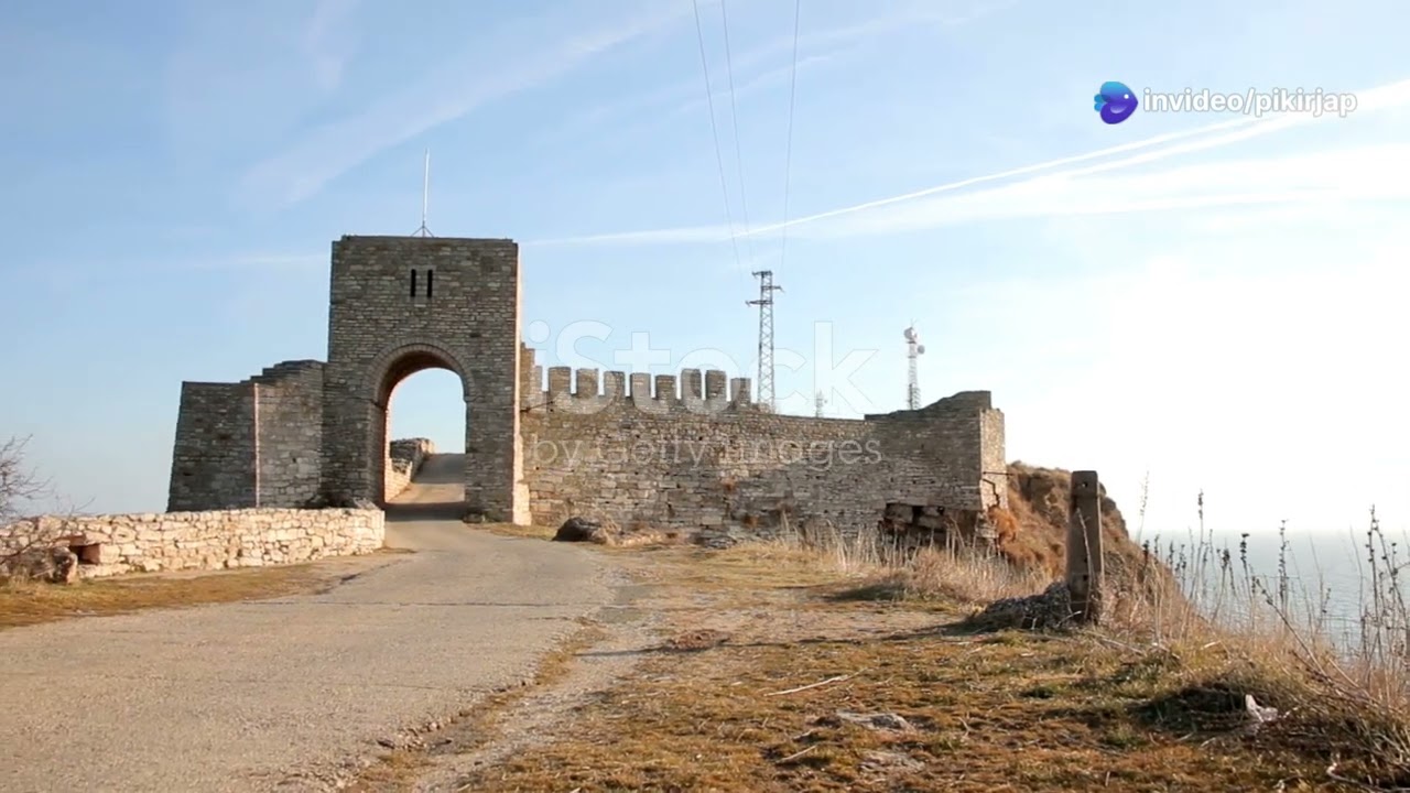"The Mystical Darial Gorge"