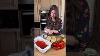 ريوك سهل و سريع شفت هاي الوصفة بصفحة و عجبتني و حبيت اجربها #recipe #bruschetta #burratacheese