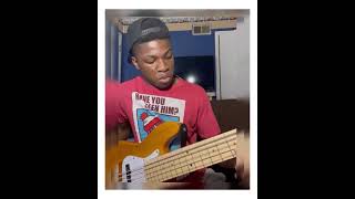 Micheal Jackson-Wanna be startin' something (bass cover)