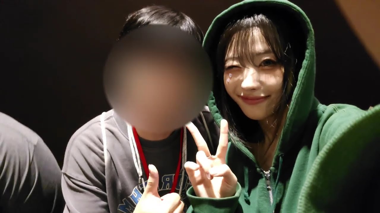 샌드오프 🤍🩷💙💚 ROCKATION LA: 샌드오프. 