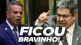 Randolfe Rodrigues is showing signs of desperation, Rogerio Marinho...