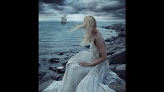 Sevme Beni Unut Beni & Gülden Karaböcek