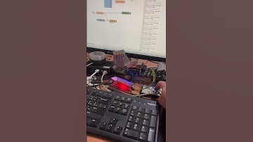 樹苺PI4內NODE-RED經I2C讀取DIO-0808L卡片連結的按鈕🔳來控制串列埠上的RGB燈💡 #nodered #i2c #dio0808 #raspberrypi