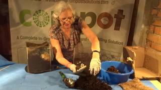 Feb 2016 i filled up two perspex containers with clay and worms in
three layers - clay, worms,clay. one container had veggie waste put on
top covered wi...