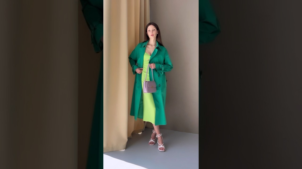 #красиваядевушка #магазинодежды #плащ #тренч #shortsclip