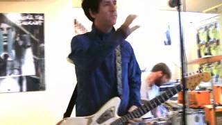 Live at Jackpot Records: The Cribs - "Hey Scenesters"