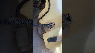 Hummer H2 2006 Windscreen Washer Pump replacement