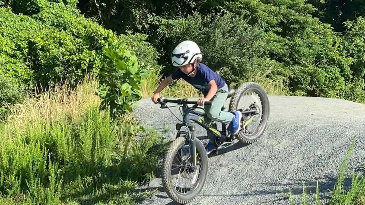 Specialized riprock 20, ride III, single track, crashes, and other shenanigans