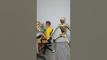 SCP-173 Sculpture attacked Dad #shorts