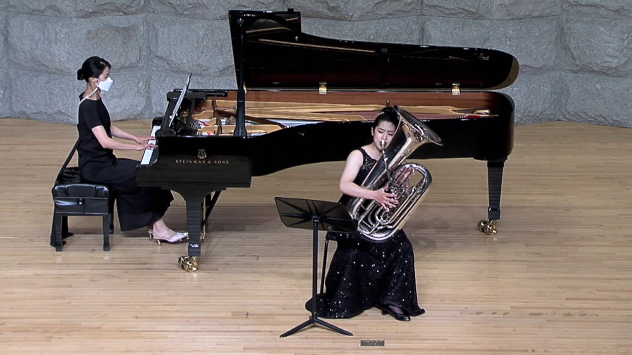 Antonio Vivaldi  Sonata No 3 in a minor (Arr. R. W. Morris for Tuba & Piano)