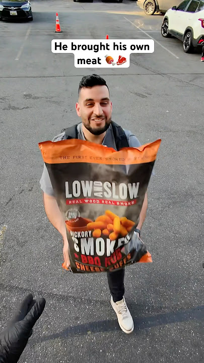 He brought his own meat 🍖🥩