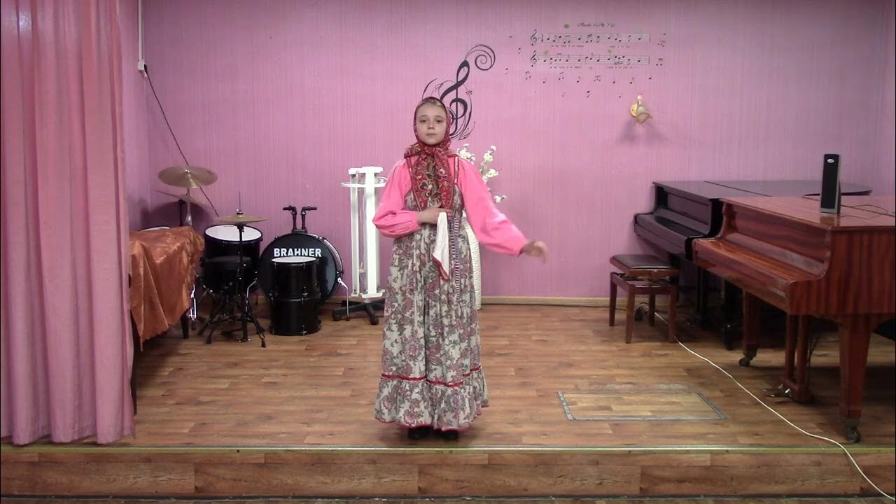 Березка волгоград песня. Березка волгоград песня. Растет в волгограде березка стихотворение. Растет в волгограде березка агашина волгограде. Агашина растет в волгограде березка.
