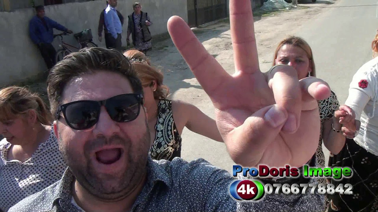 CALINUT SI NICOLETA SIRBU LIVE LUNI LA VRATA NUNTA MALAI BY DORIN RADESCU